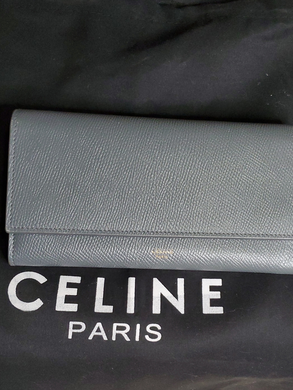 Celine GrLeather Long Wallet - Sleek Organizer Gorgeous Conditions No Calls Offs - Picture 1 of 16